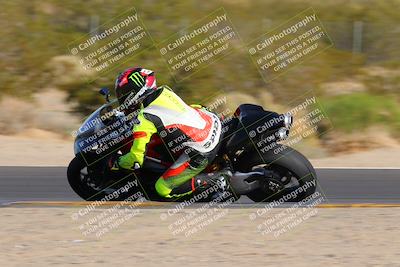 media/Nov-28-2022-Moto Forza (Mon) [[c5a51e62ca]]/A Group/Session 4 (Turn 8)/